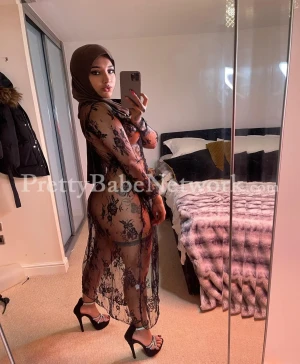 Nazia Khan